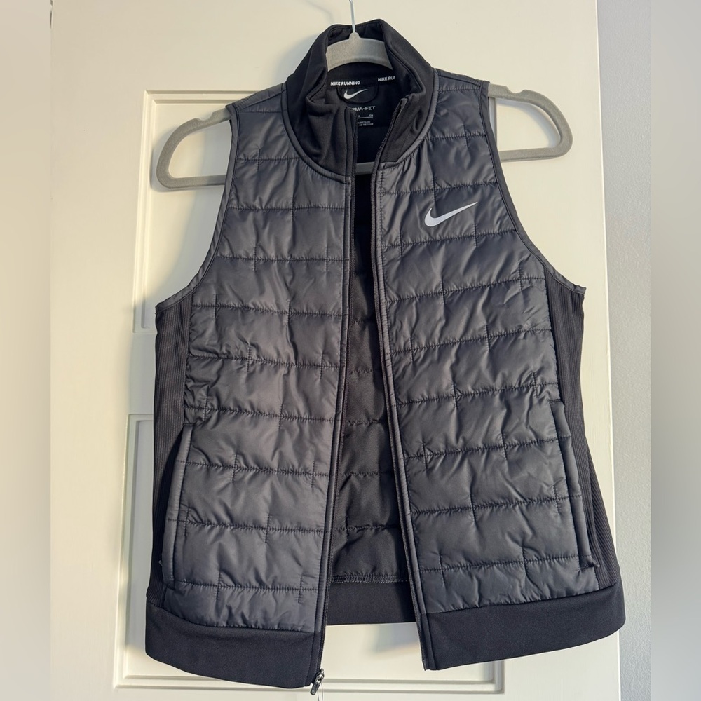 Nike Black Quilted Lightweight Running Vest